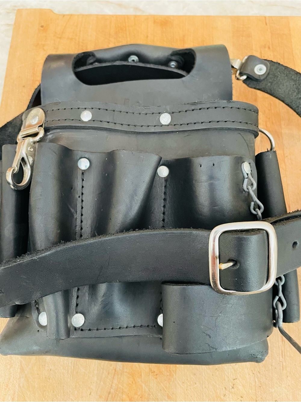 Ideal 35-811BLK Heavy Duty Leather Electrician Tool Pouch with Belt